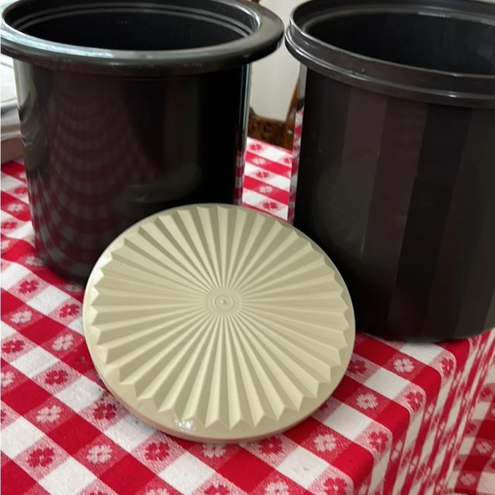 Vintage Tupperware, three-piece, insulated ice bucket